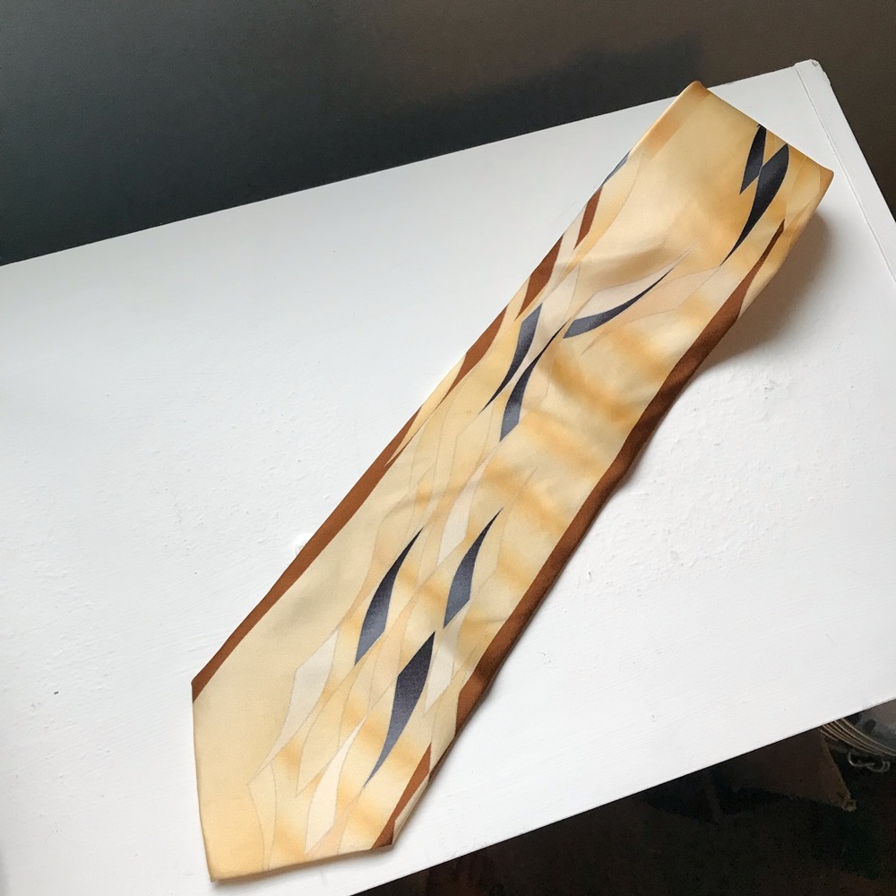 Vintage Carlo Palazzi Necktie 100% Silk Tie Hand Made Extra Long Retro